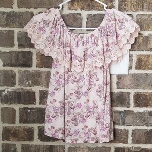 🎪Cloud Chaser Pink Floral Top